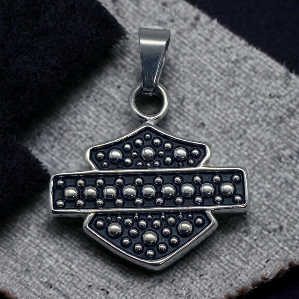 Stainless steel pendant